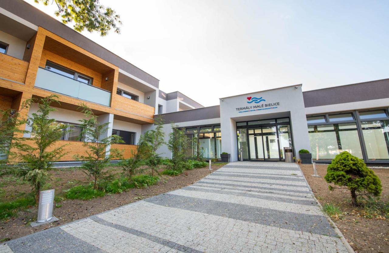 Termaly Male Bielice Hotel Partizanske Ngoại thất bức ảnh